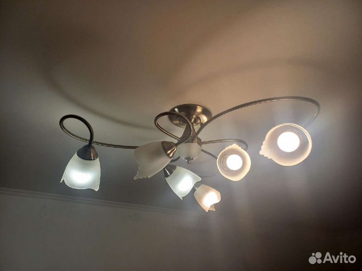 Люстра потолочная