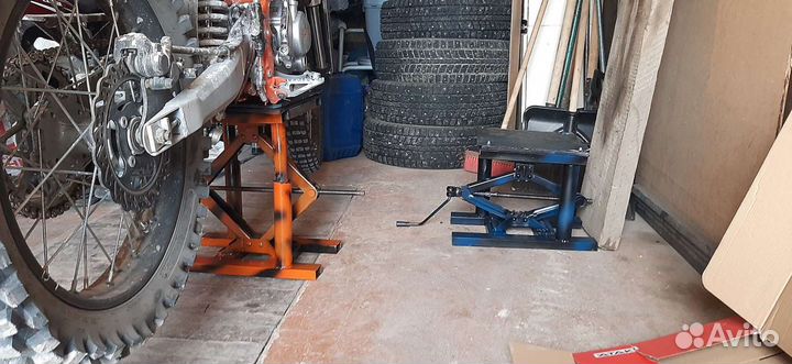 Подставка-домкрат для мотоцикла пит байка