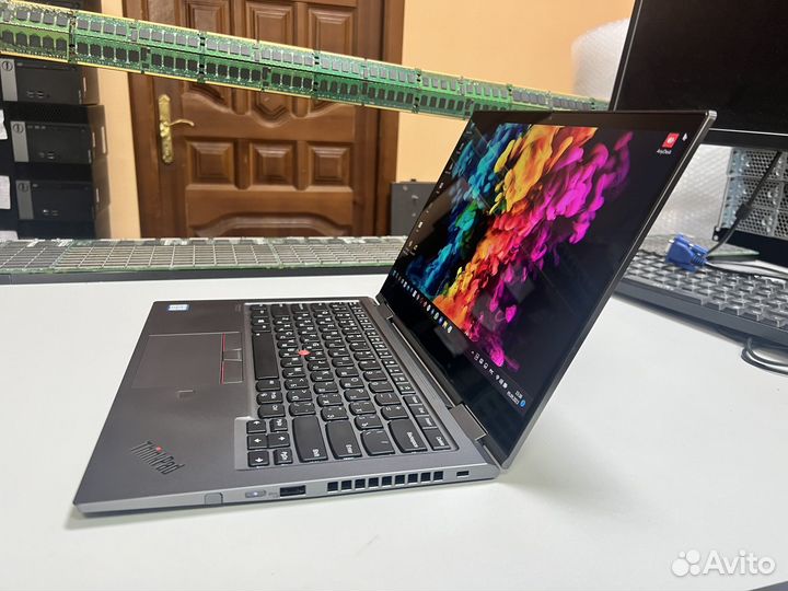 Lenovo ThinkPad X1 Yoga Gen 4 - i5-8365U/8/256