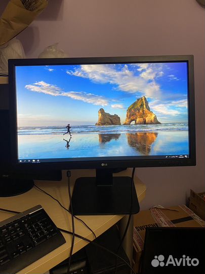 Монитор LG 27MB35PH-8