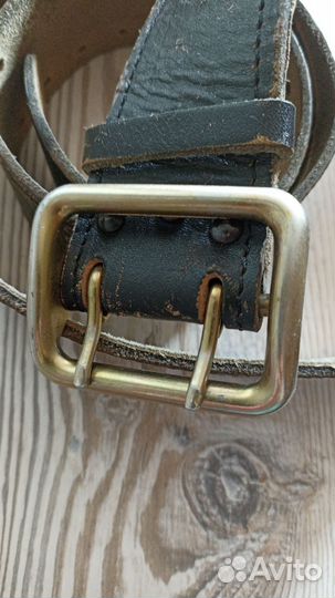 Мужской кожаный ремень б/у