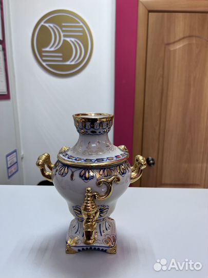 Фарфоровый самовар-шкатулка Сувенирный