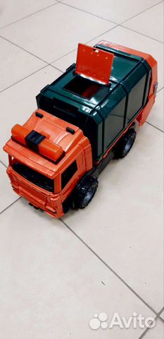 Машинка большая. Мусоровоз. Спецтехника