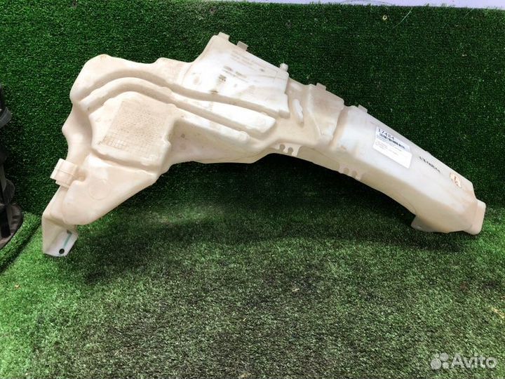 Бачок омывателя Ford Focus 2