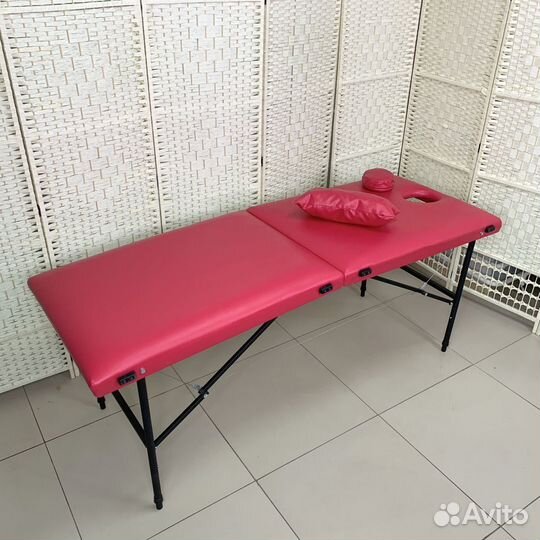 Массажная кушетка