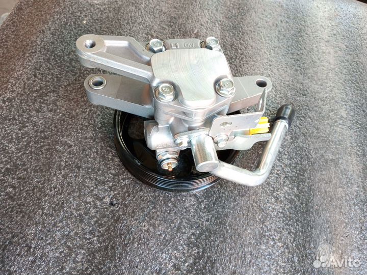 Hyundai Solaris гур