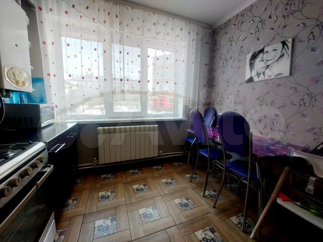 2-к. квартира, 55 м², 1/4 эт.