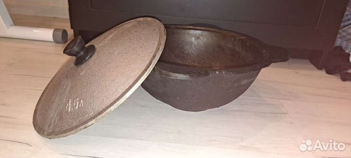 Казан чугунный