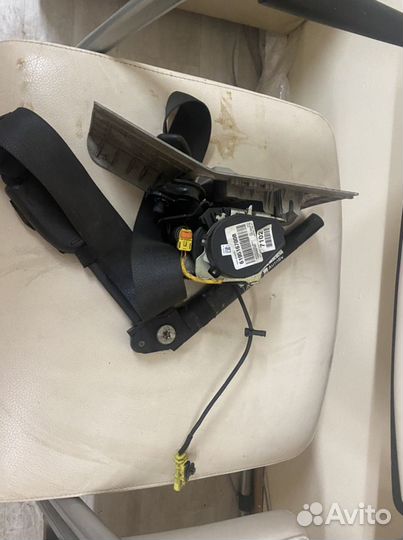 Ремни безопасности правый Шевроле Круз оригинал