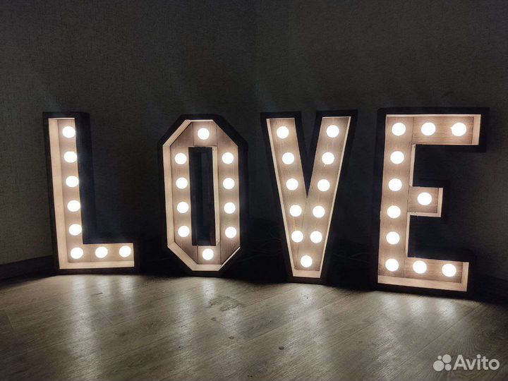 Светящиеся буквы в стиле лофт, Love