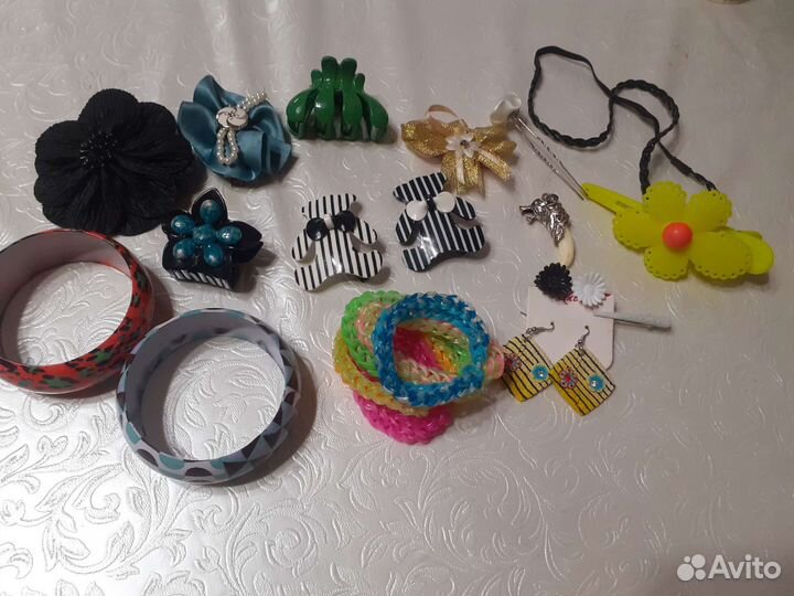 Украшения и бижутерия