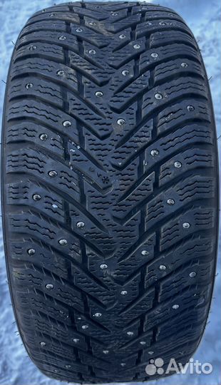Nokian Tyres Hakkapeliitta 8 225/50 R17 98T