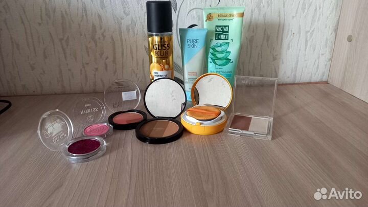 Набор косметики пакетом