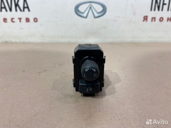 Кнопки регулировки зеркал Nissan Teana J32 2013