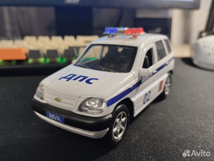 Модель автомобиля Chevrolet Niva