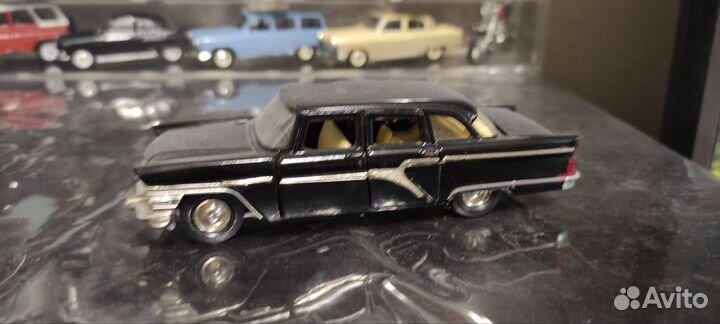 Модель газ 13 чайка