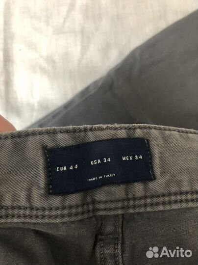 Джинсы Zara, Uniqlo