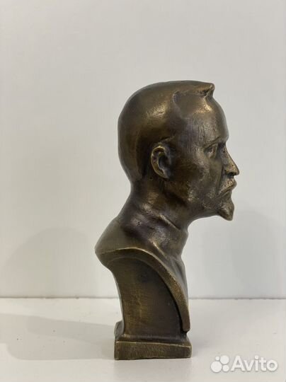 Бюст «Феликс Э. Дзержинский» (железный Феликс)