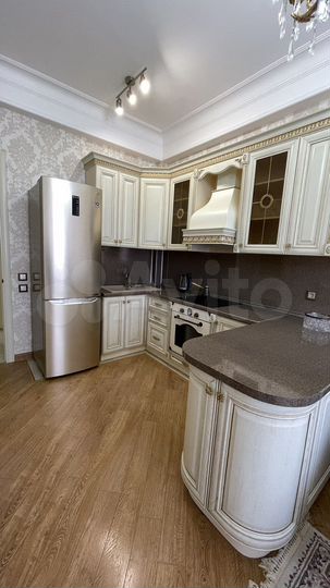 1-к. квартира, 65 м², 9/13 эт.