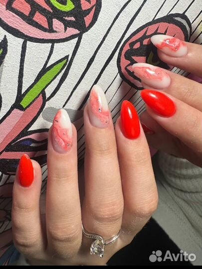 Мастер маникюра и педикюра