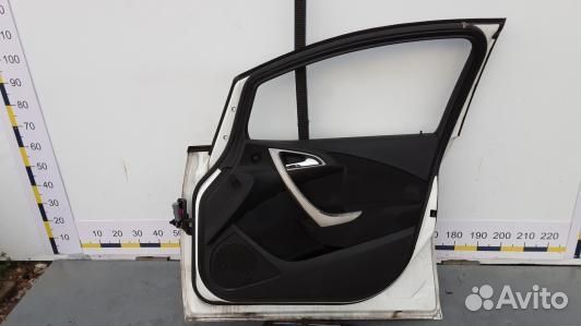 Дверь передняя правая opel astra J (CBN24E201)