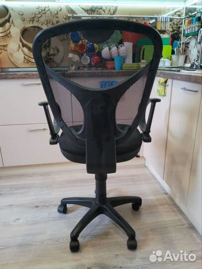 Компьютерное кресло бу
