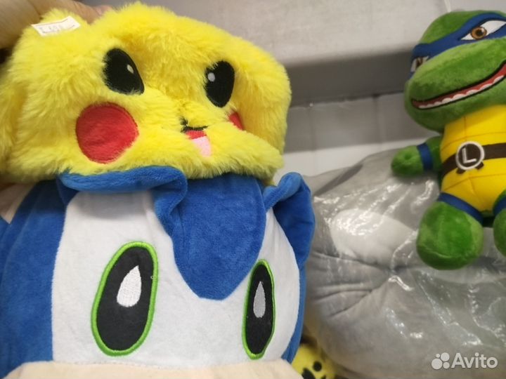 Мягкая игрушка шапка с ушками Пикачу