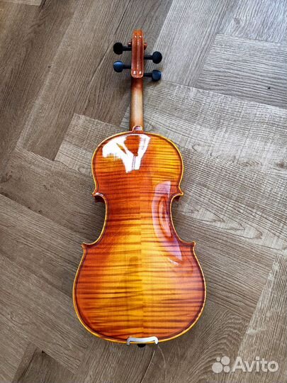 Скрипка 4/4 натуральный массив Ель+Клён