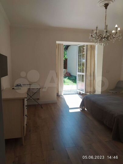 1-к. квартира, 40 м², 1/2 эт.