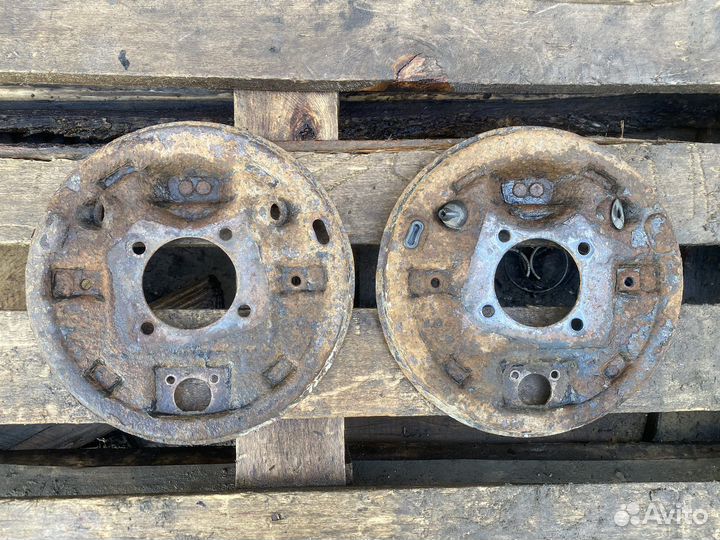 Кожух барабана Ford Focus 2