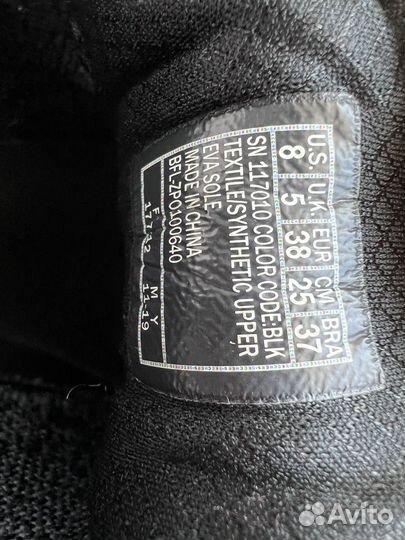 Кроссовки sketchers
