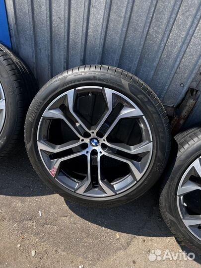 Комплект разношироких колёс Bmw X5 R21