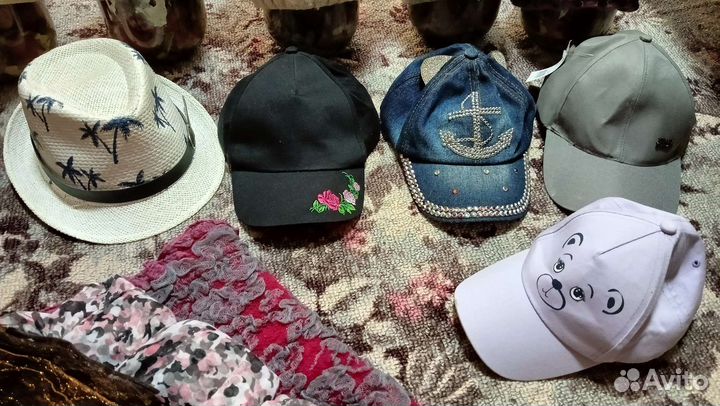 Шапки,шарфа, перчатки, шляпа, кепки