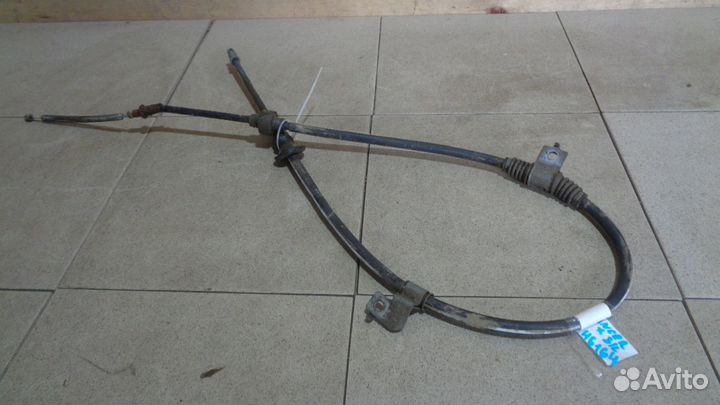 Трос стояночного тормоза Mitsubishi Lancer 10 (CY)