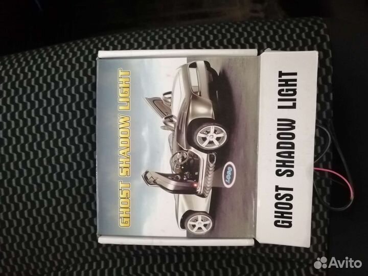 Подсветка дверей с логотипом Nissan