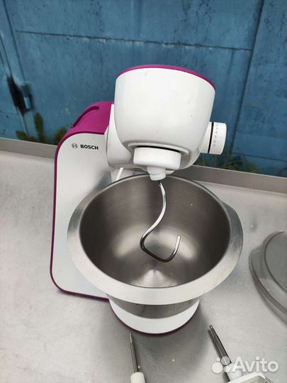 Миксер планетарный Bosch cnum 51