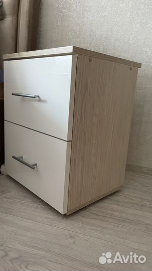 Тумба прикроватная 2 шт