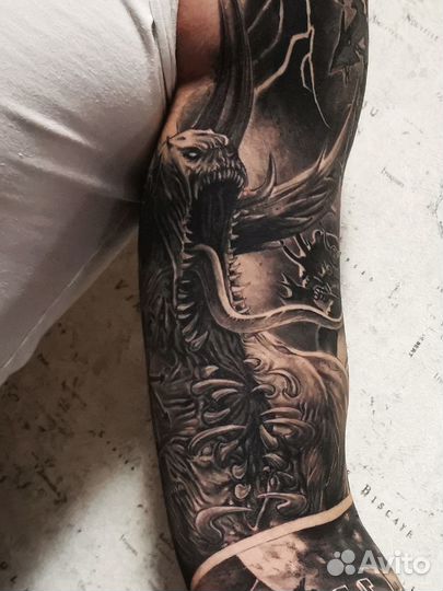 Художественная татуировка в Москве