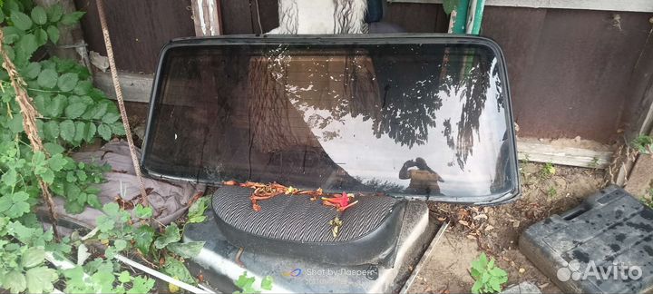 Стекло заднее ваз 2107