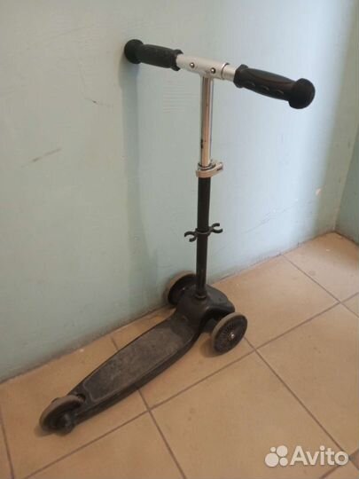 Самокат детский трехколесный