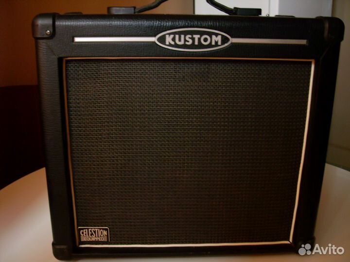 Комбоусилитель Kustom HV 30