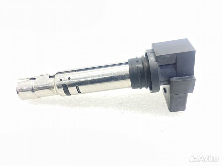 Катушка зажигания Volkswagen Golf 6 1.4 caxa 2011