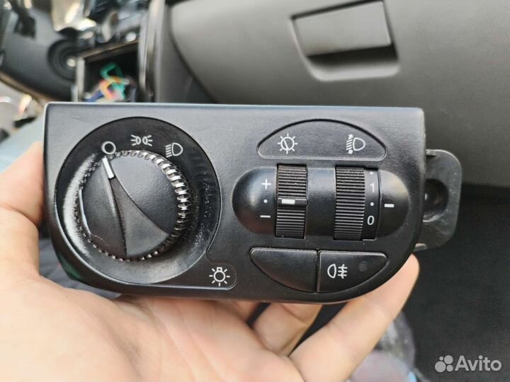 Блок света Приора