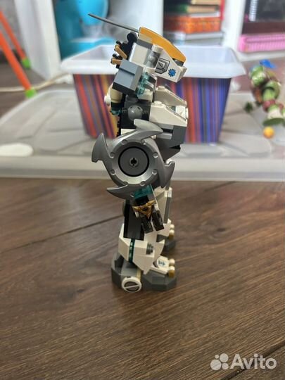 Lego робот зейна