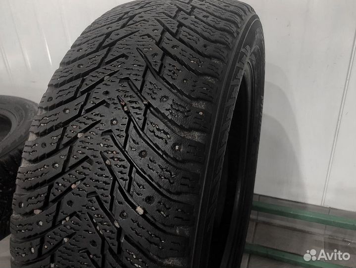 Nokian Tyres Hakkapeliitta 8 205/55 R16