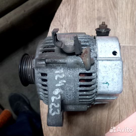 Генератор toyota corona