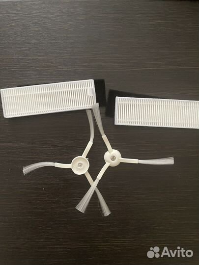 Сменные детали для робота-пылесоса