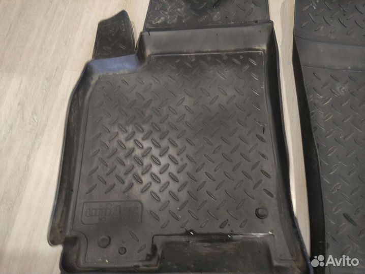 Автомобильные коврики резиновые chevrolet lacetti