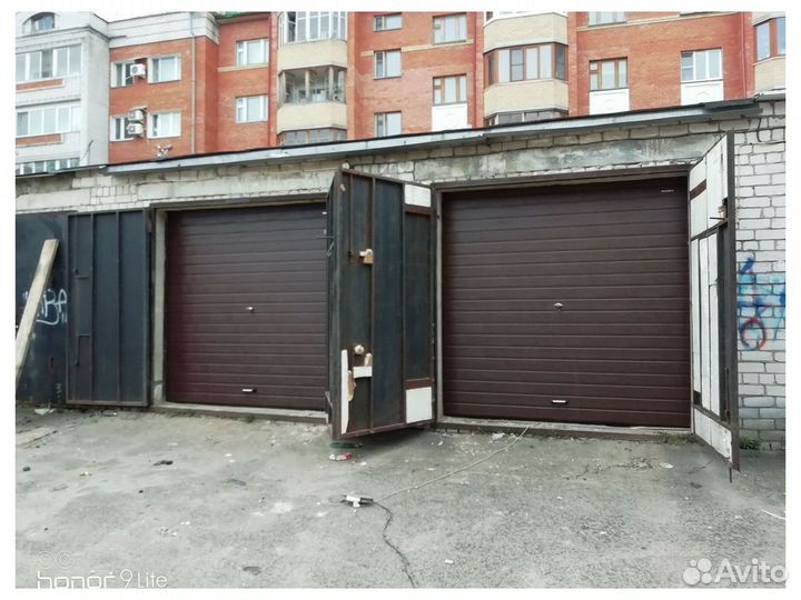 Секционные гаражные ворота