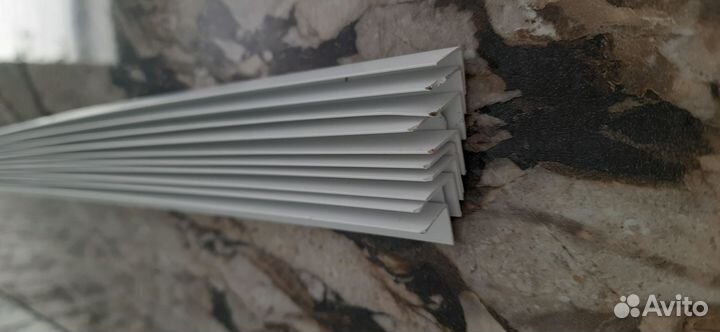 Пластиковый наружный уголок